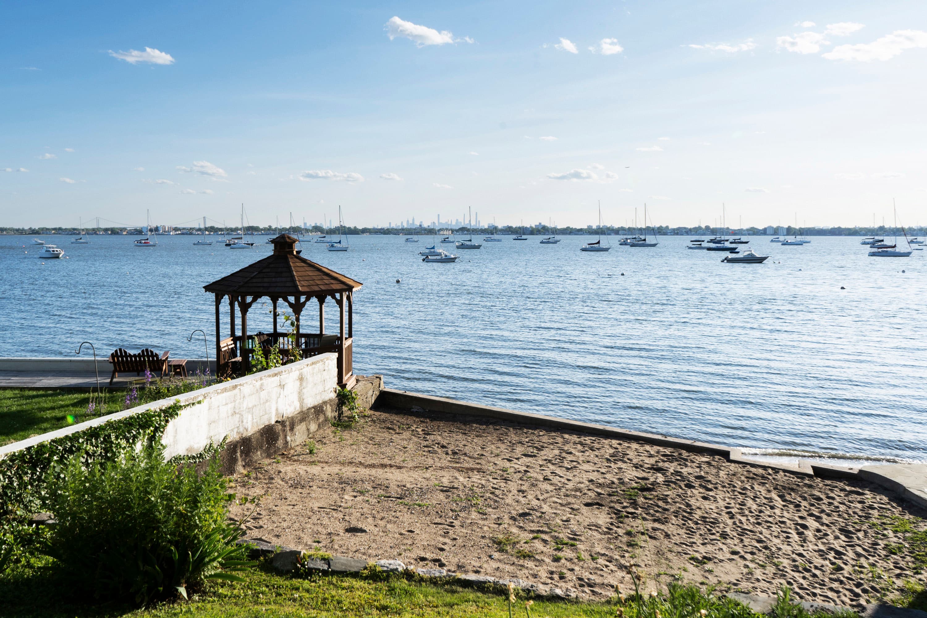 City Island Day Trip – Seaside Village Feel